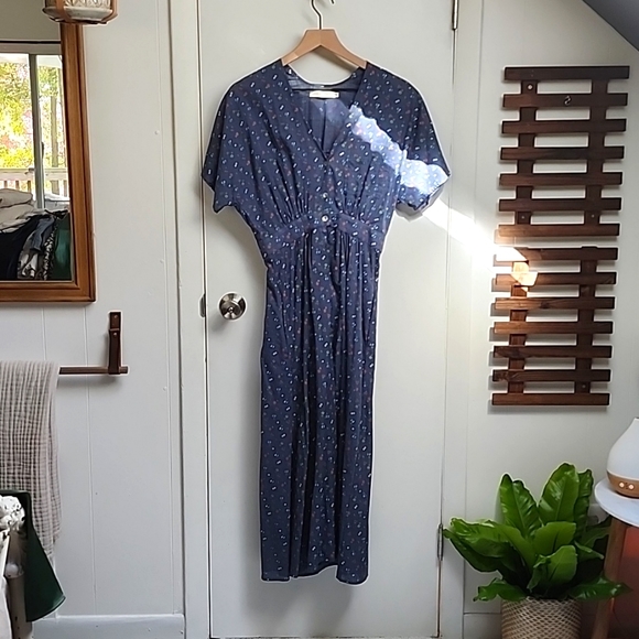 NWOT Christy Dawn Lottie dress in Blue Calico floral print. - Picture 3 of 4